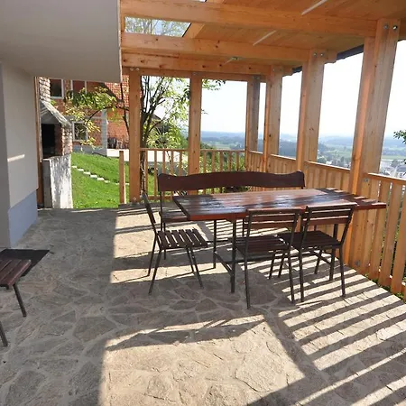 Venkovský dům Vineyard Krstinc Novo Mesto